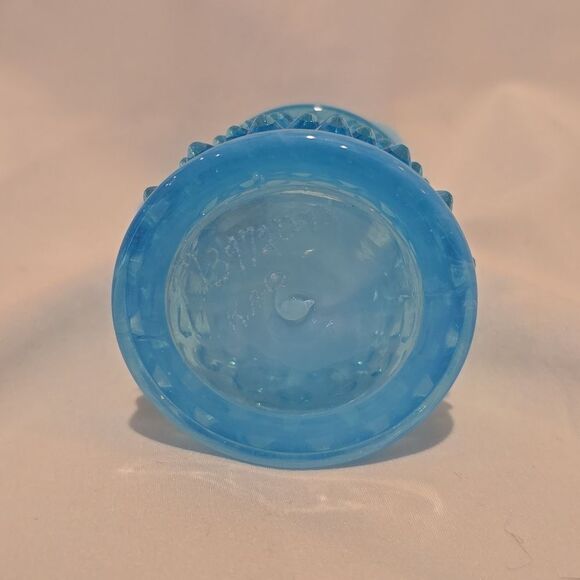 Fenton Blue Opalecent Glass Cream Pitcher 4' Inches tall. Excellent Cond! - Picture 7 of 7